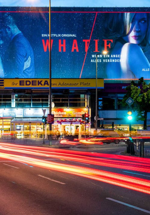 Large-format printing at an intersection in Berlin for Netflix , Kleinhempel GmbH